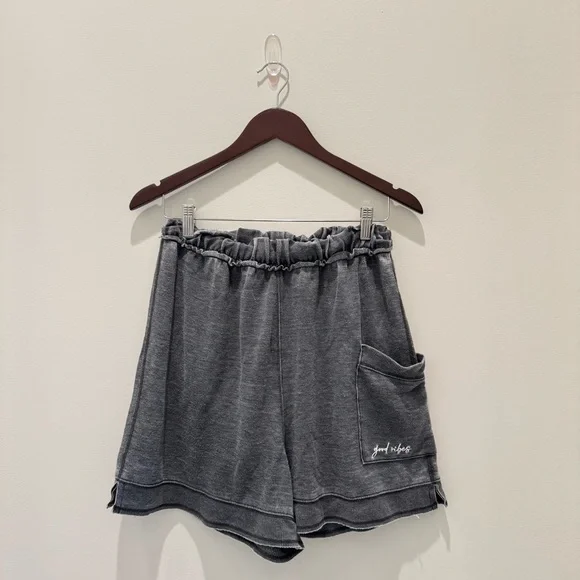 Free People Cozy Girl Distressed Lounge Shorts Grey
Size S - Picture 4 of 7